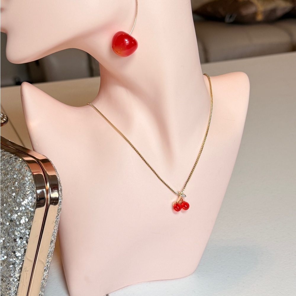 Elegant Gold Cherry Pendant Necklace - Picture 6 of 10